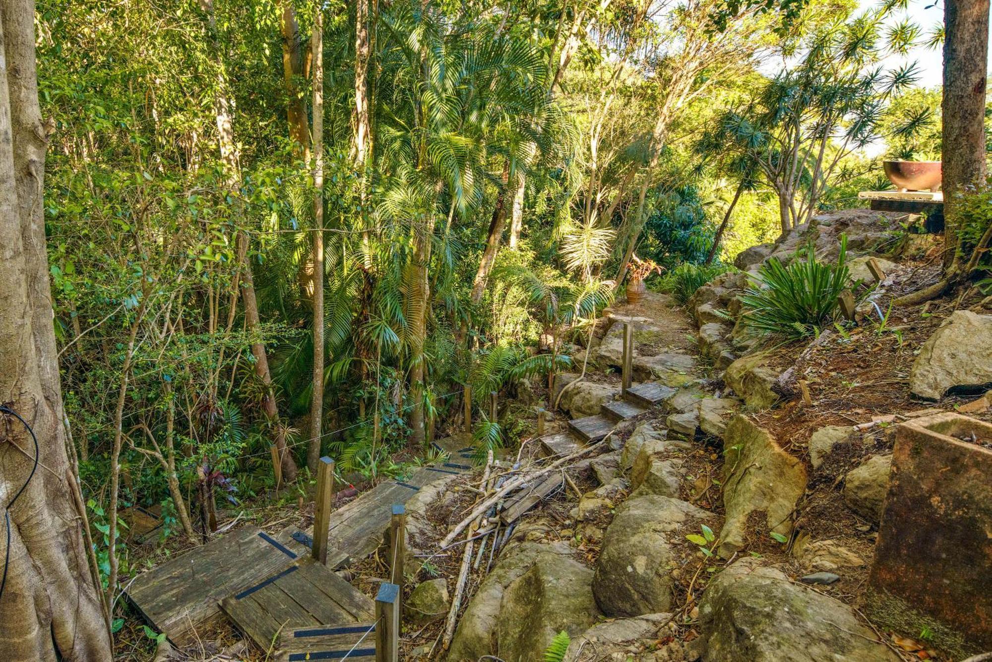 Banksia Rainforest Retreat In Buderim Exterior photo